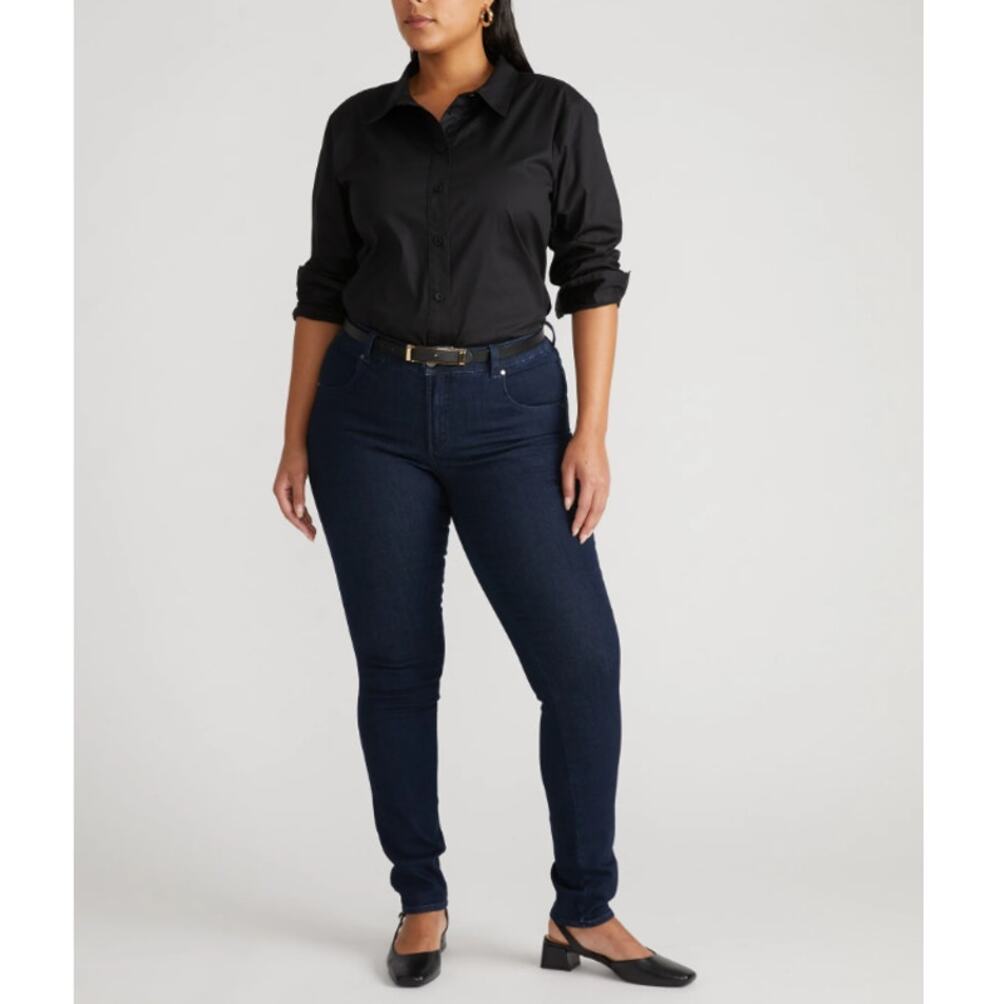 NWT UNIVERSAL STANDARD Dark Indigo Skinny Jeans With Front Seam Size 00/0
